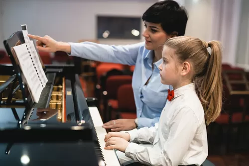 13 Yas Piyano Egitimi 1
