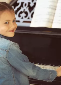 çocuk piyano eğitimi