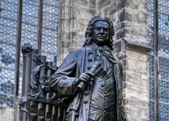 En İyi Piyano Eserleri Neler? – Sanatın En Güzel Haline Şahit Olun!