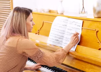 Evde Piyano Öğrenmek Mümkün mü?