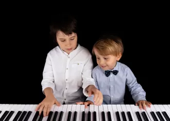 Parmakları Kısa Olanlar Piyano Çalabilir mi?