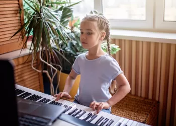 Çocuklarda Piyano Eğitimi Kaç Yaşında Başlar?