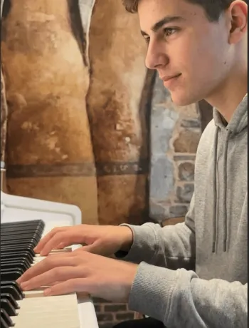 genç piyano dersleri