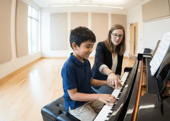10 Yaş Piyano Eğitimi: Müziğe Başlamak İçin "Altın Çağ" Neden Şimdi?