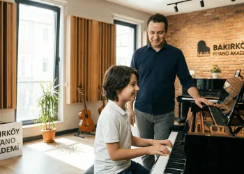 11 Yaş Piyano Kursu: Geç Kalmadınız, Aslında Tam Zamanı!