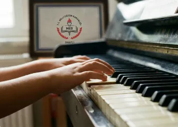 Piyano Kursu Küçükçekmece: Müzik Yolculuğunuz İçin Doğru Rotayı Belirleyin