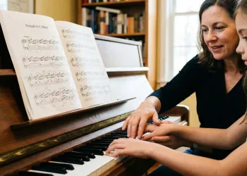 Piyano Kursu Zeytinburnu: Sanat Eğitiminde Doğru Tercih Nasıl Yapılır?