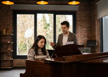 Piyano Dersi Kaç TL? 2026 Eğitim Planlaması ve Bakırköy Piyano Akademi Rehberi